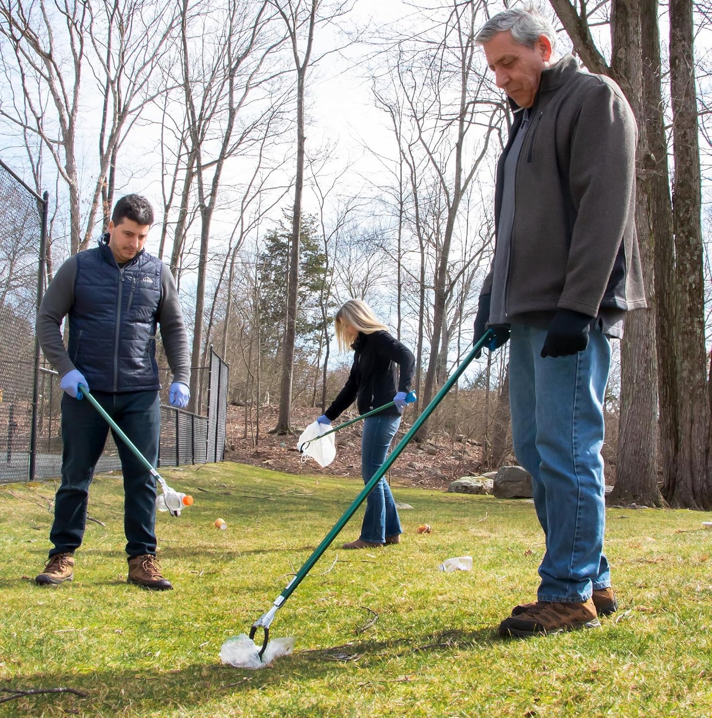 Unger_Professional_36”_Nifty_Nabber,_2_Count,_Reacher_Grabber_Tool,_Trash_Picker_Upper,_Built-in_Magnet_and_Ergonomic_Grip,_Outdoor_Claw_Pickup,_Reaching_Assist_for_Seniors,_Safely_Perform_Tasks