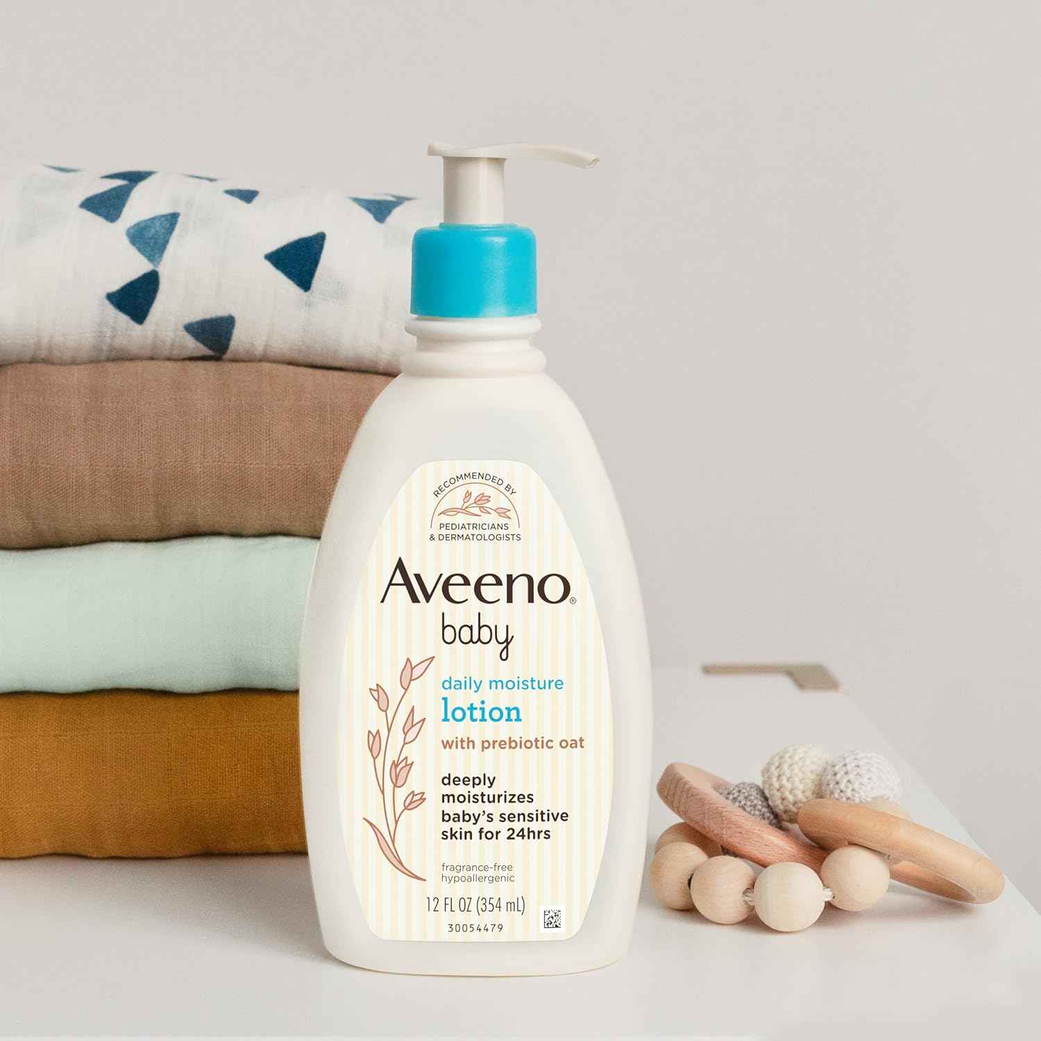 Aveeno Baby Daily Moisture Lotion – Calming Post-Bath Skincare Ritual for Newborns & Infants