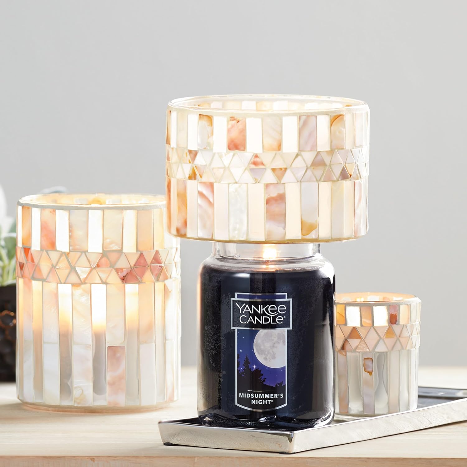 Yankee_Candle_MidSummer's_Night_Scented,_Classic_Large_Single_Wick_Jar_Candle,_22oz_with_Over_110_Hours_of_Burn_Time,_Ideal_for_Dinner_Parties,_Relaxing_Saturdays,_and_Special_Occasions