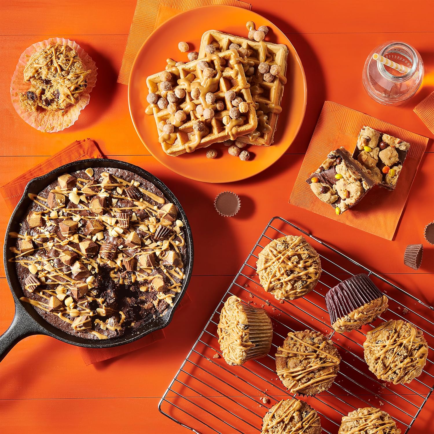 Betty Crocker REESE'S Brownie Mix with Peanut Butter Chips – Fast Dessert for Busy Home Bakers and Dorm Room Baking