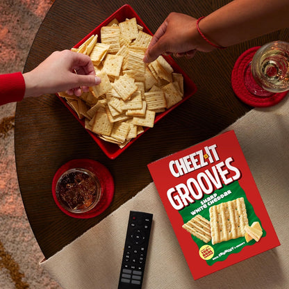 Cheez-It Grooves Crunchy Cheese Crackers – Fun Snack Care Package for College Students, Office Secret Santa, and Housewarming, 3.25oz 6-Pack