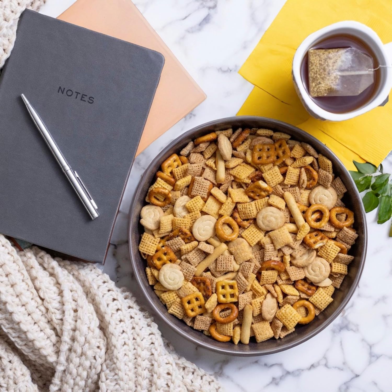 Sweet_and_Salty_Honey_Nut_Snack_Mix,_Family_Size,_13.5_oz