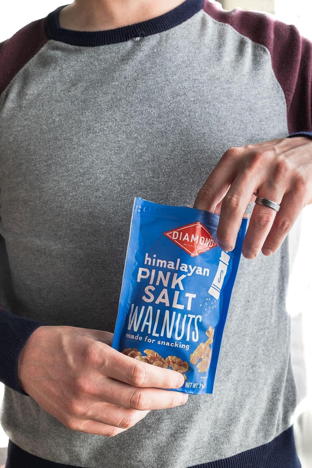 Diamond of California Himalayan Pink Salt Walnuts – Office Desk Drawer Snack for Focused Workdays