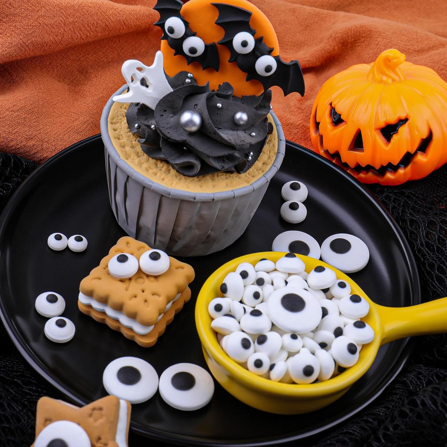 Edible Eye Sprinkles for Baking – Fun Halloween Gift for Bakers, Cakers, and Prankster Bakers