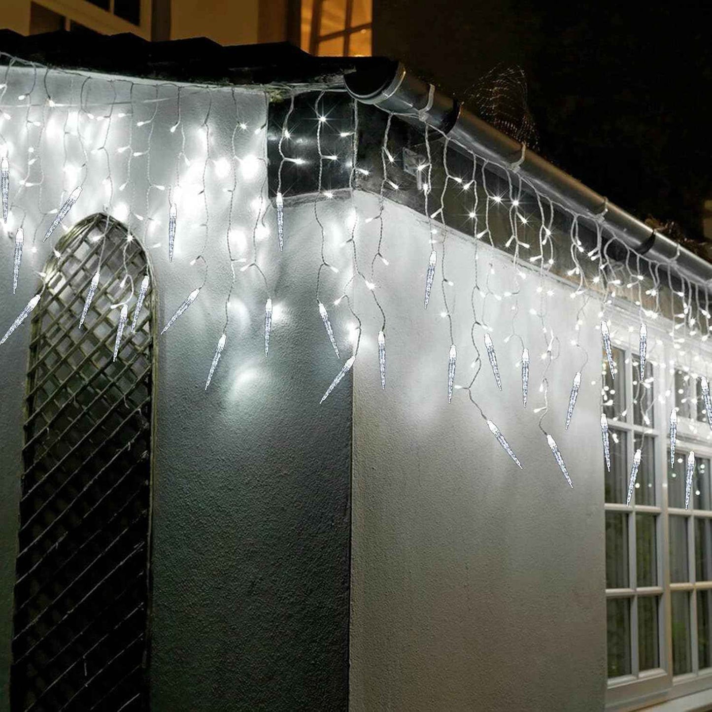 Ollny Waterproof Icicle Lights 29.5ft for Patio and Garden Eaves, 360 LED Connectable Outdoor String Lights for Holiday Parties