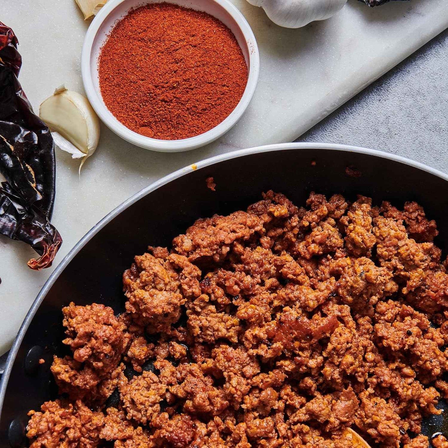 McCormick Paprika Spice – Clean and Simple Pantry Staple for Uncluttered Kitchens, One Versatile Jar