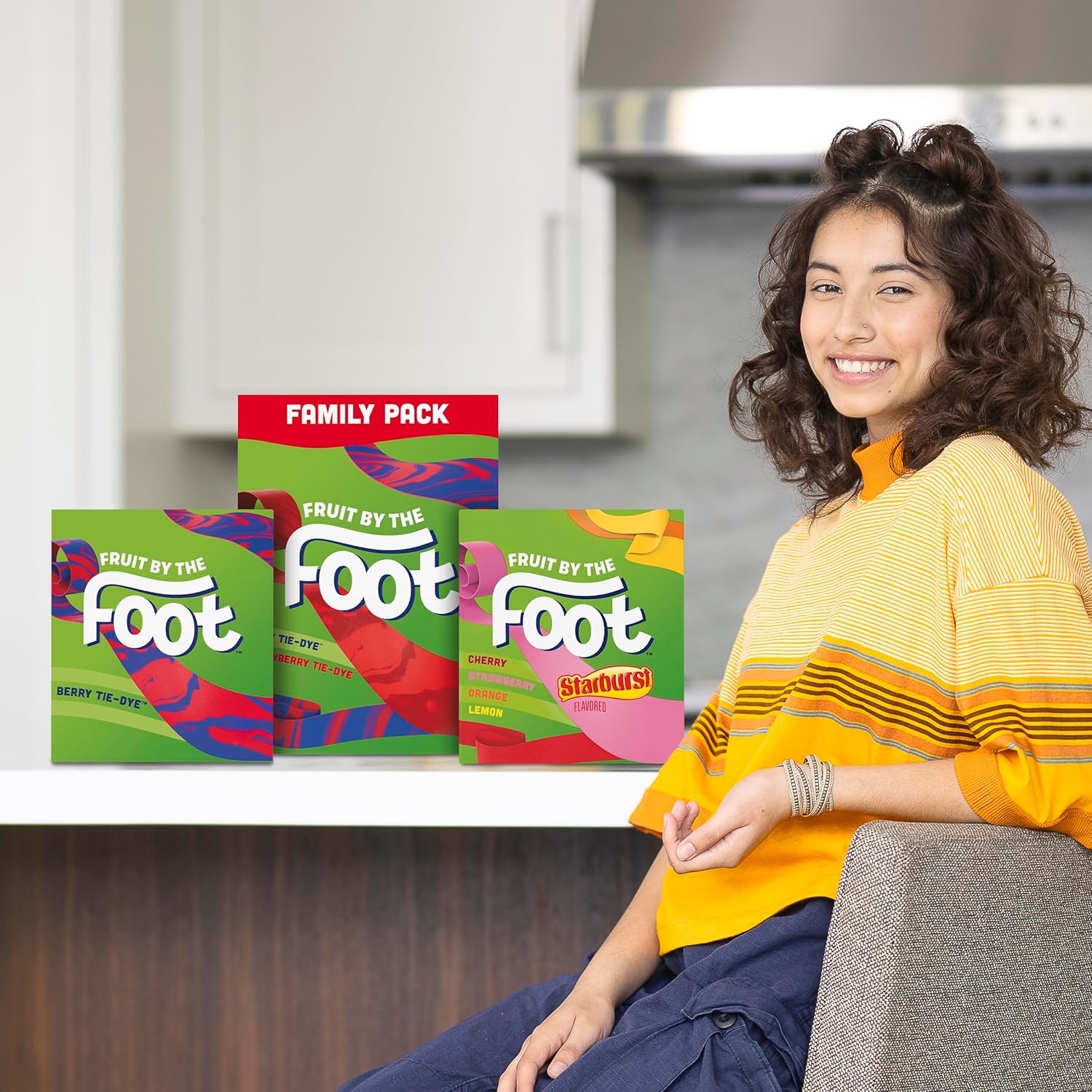 Fruit by the Foot Fruit Flavored Snacks Variety Pack – Lunchbox Stuffer for School-Age Kids, Individually Wrapped Pouches