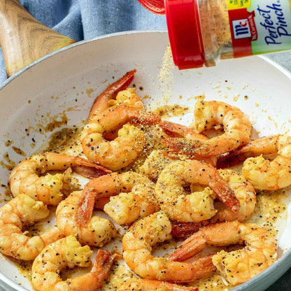 McCormick Perfect Pinch Lemon & Pepper Seasoning – Portable Grill Seasoning for Backyard BBQs and Tailgates