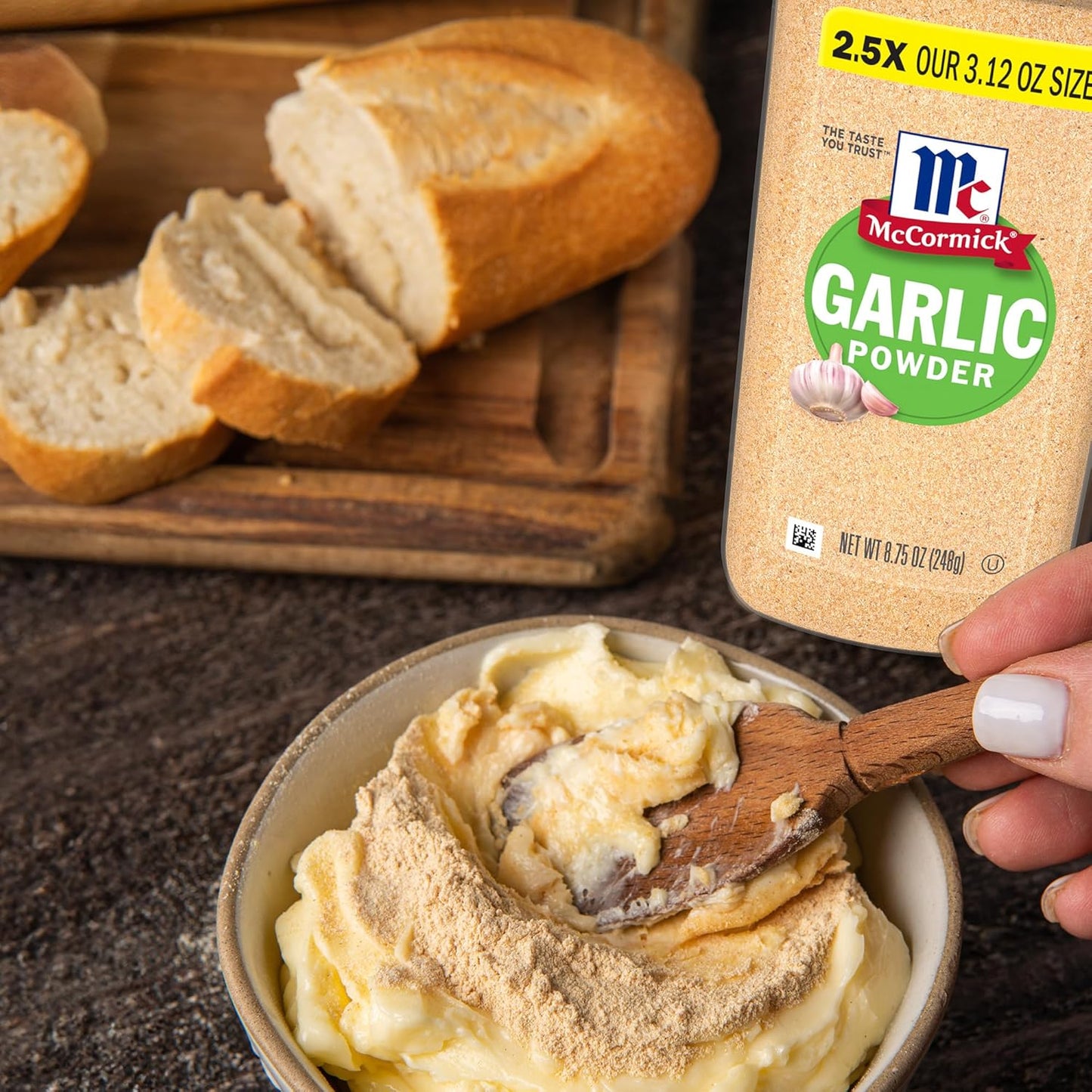 McCormick Garlic Powder – Quick-Dispense Shaker for Busy Meal Prep Routines, 8.75 oz