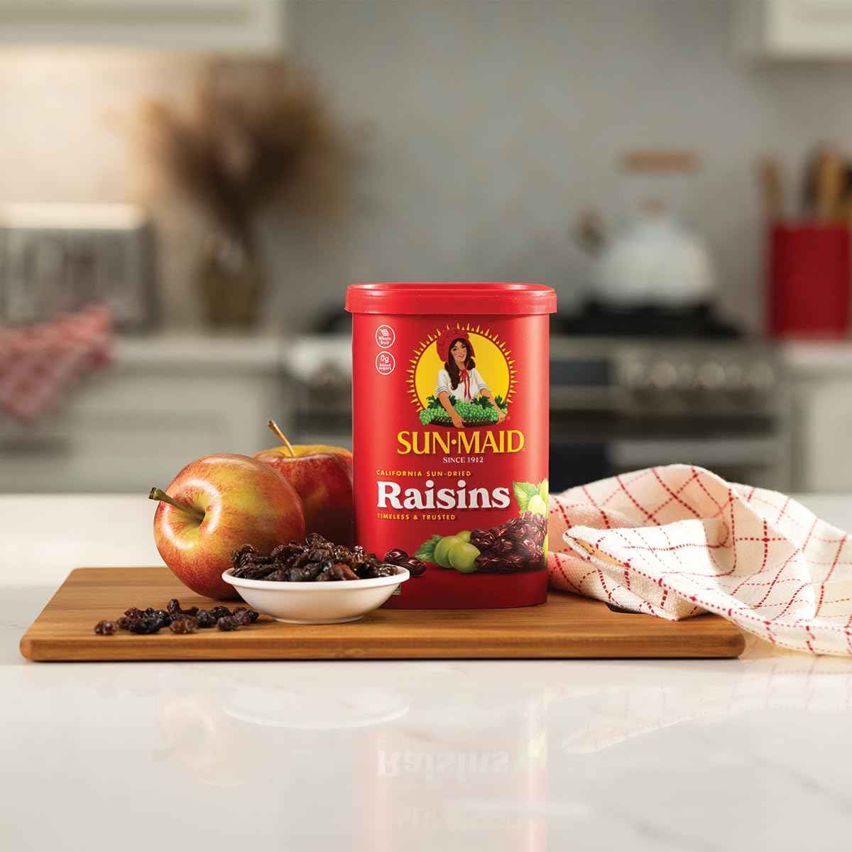 Sun-Maid California Raisins – Thoughtful Care Package Snack for Mom, 13 oz Resealable Canister
