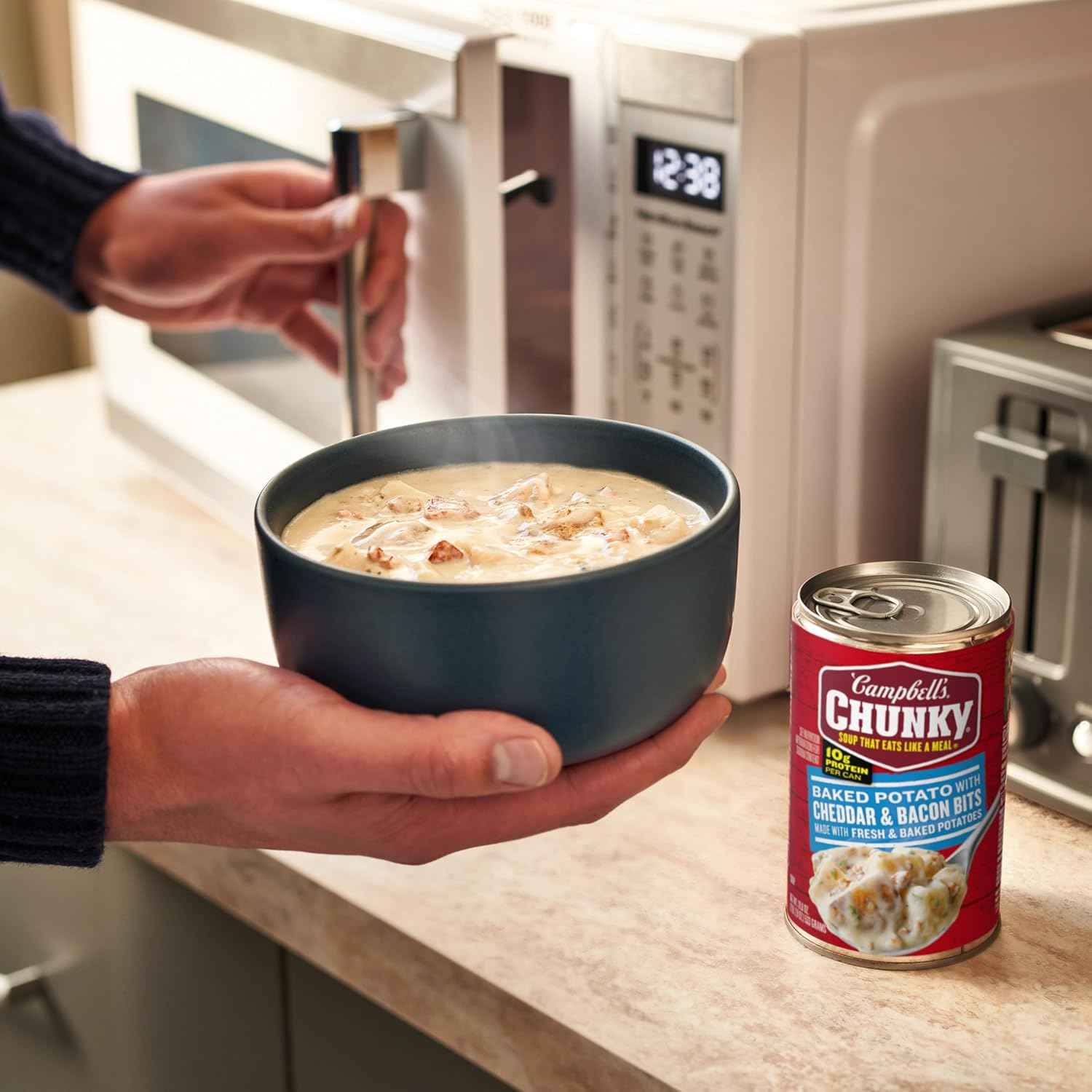 Campbell's Chunky Loaded Potato Soup – Streamlined 18.8 Oz One-Pot Lunch for Uncluttered Apartments