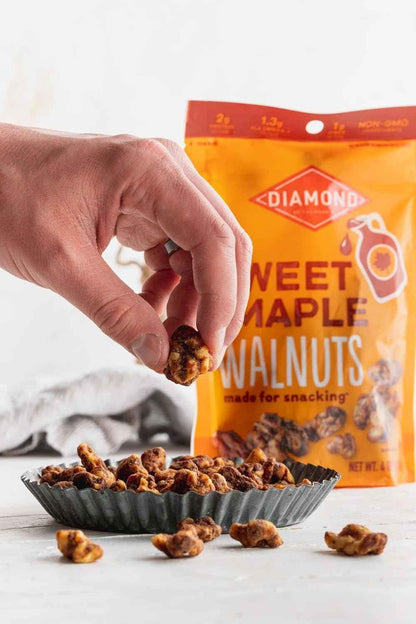 Diamond of California Sweet Maple Walnuts 4 oz – Gourmet Gift Basket Filler for Foodie Friends