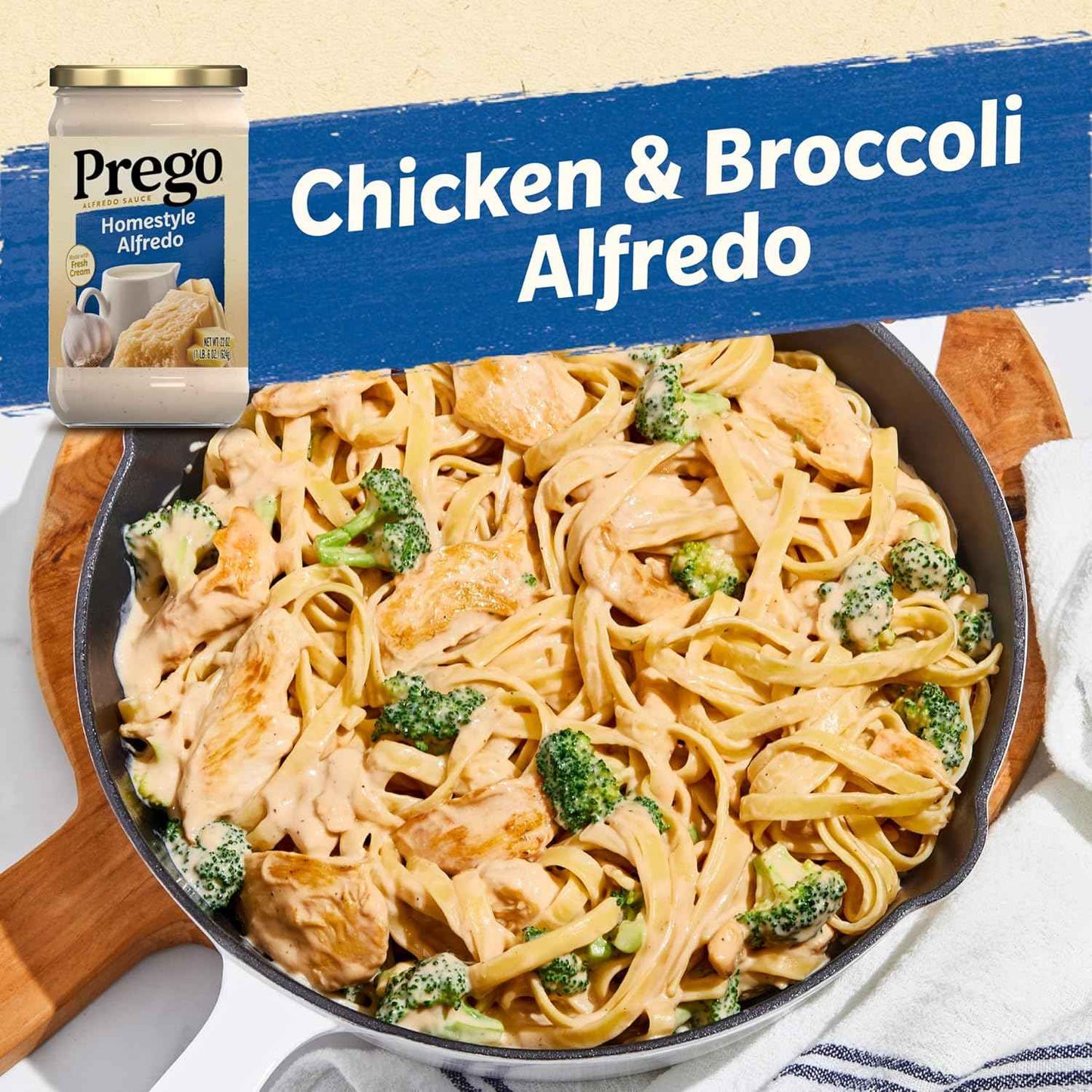 Prego Homestyle Alfredo Pasta Sauce, 22 oz Jar – Quick Microwave Sauce for Between-Meeting Lunches at Home