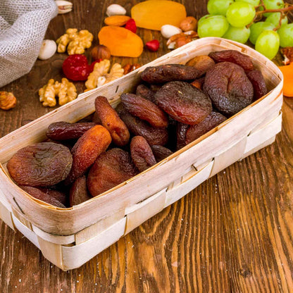 Elan Organic Sun-Dried Apricots – Thoughtful Healthy Gift for Mom and Friends