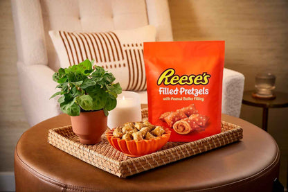 Reese's Peanut Butter Strawberry Pretzel Nuggets in Resealable Jar – Work-from-Home Snack for Home Office Desks and Break Rooms