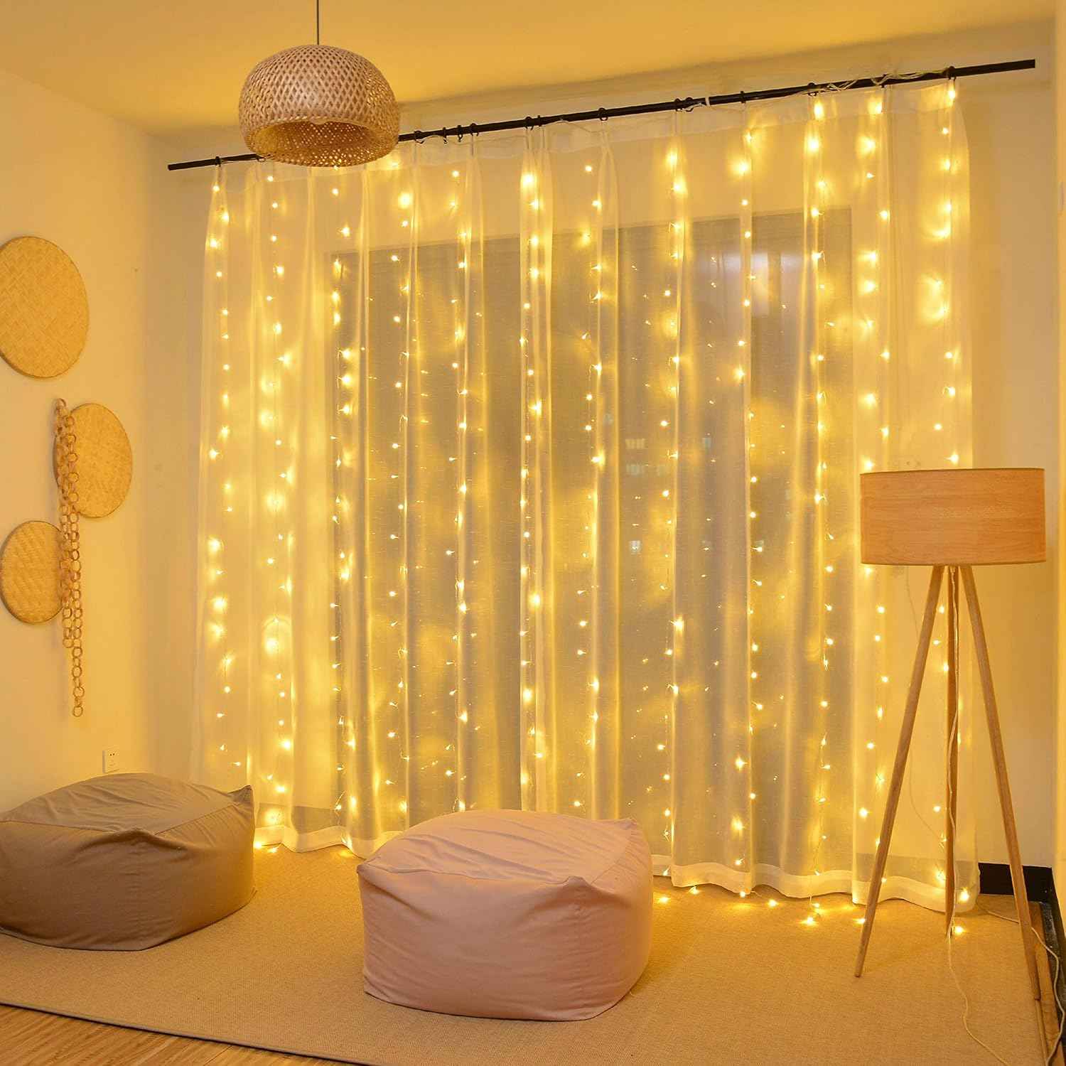 YEOLEH Minimalist Curtain Lights – Clean Warm White Glow for Intentional Bedrooms and Uncluttered Living Rooms
