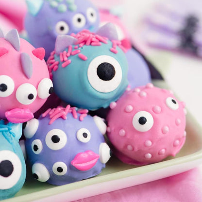 Sweets Indeed Halloween Eyeball Tacklebox – Portable Edible Candy Eyes for Outdoor Halloween Party Dessert Tables