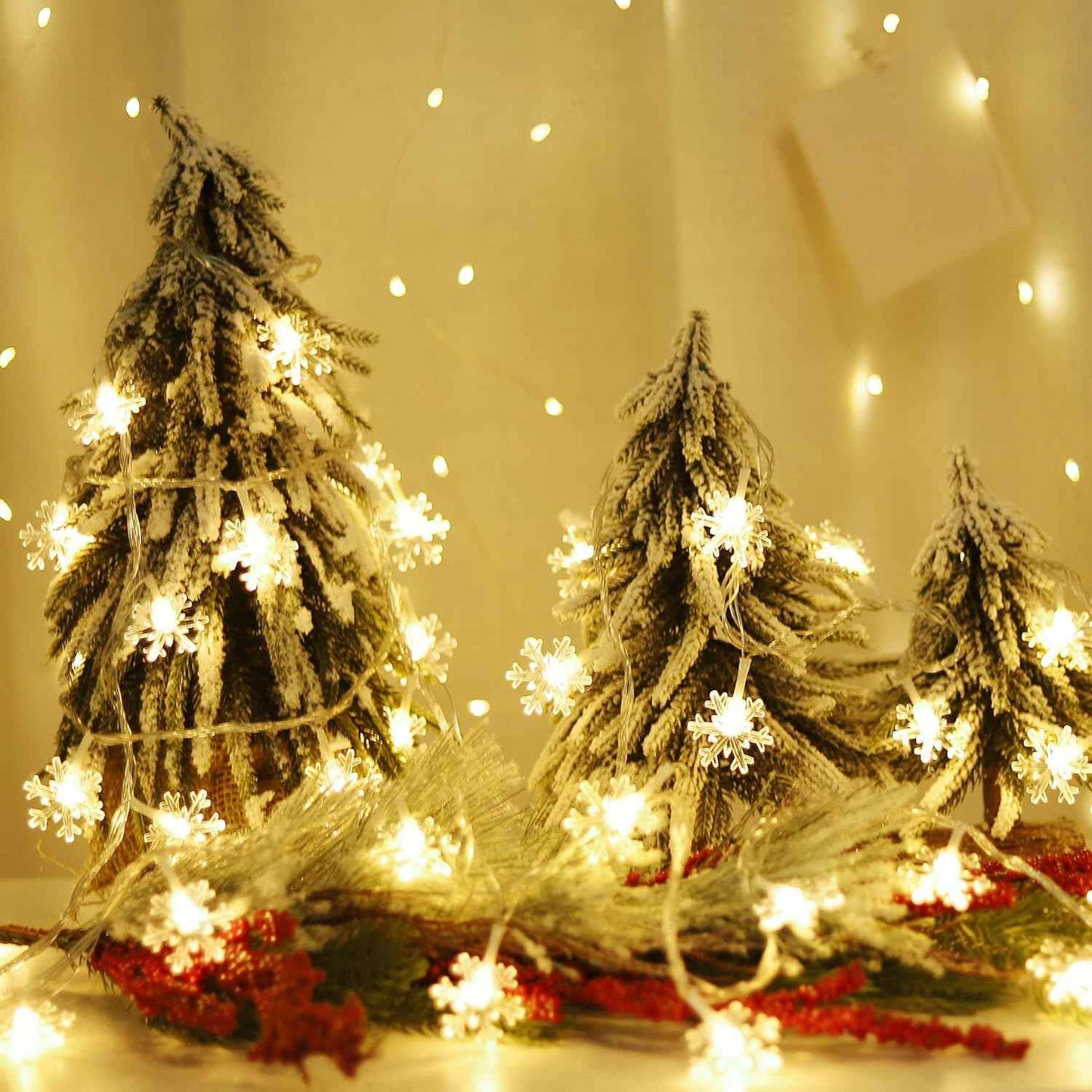 LuminHaus Snowflake LED Lights – Birthday Gift for Her, Cozy Warm White Bedroom Decor for Mom and Friends