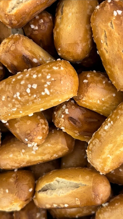 Utz Sourdough Pretzel Nuggets 52 oz Barrel – Guilt-Free Zero Cholesterol Late Night Snack with Peanut Butter Filling